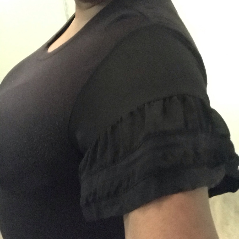 XL TIME & TRU Black Ruffle Sleeve Top (Plus Size) - Picture 3 of 6